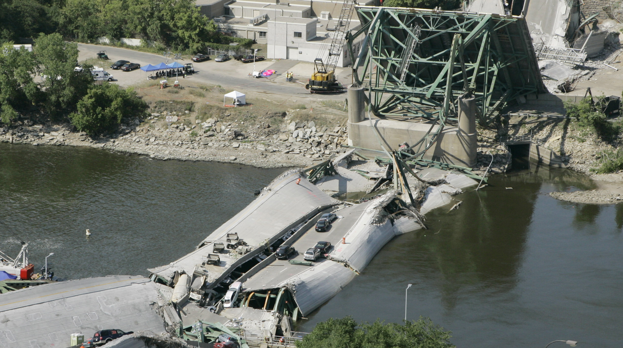 10th Anniversary of Bridge Collapse Offers Glimpse at Infrastructure