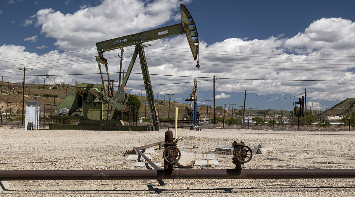 Congress Reinstates Obama Methane Rule for Oil, Gas Wells | Transport ...