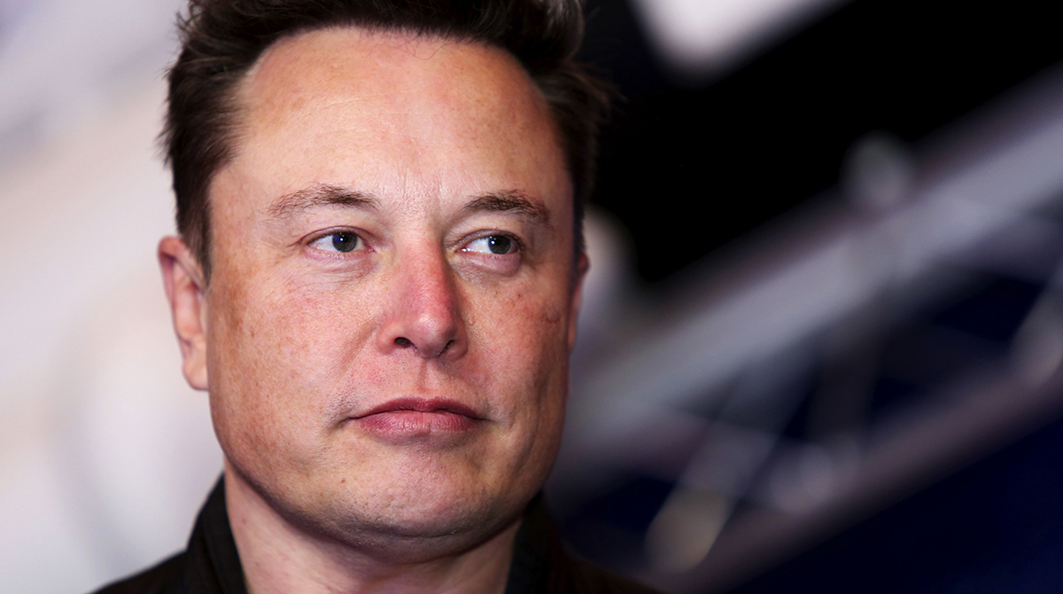 Twitter Users Back Musk Selling 10% of Stake | Transport Topics