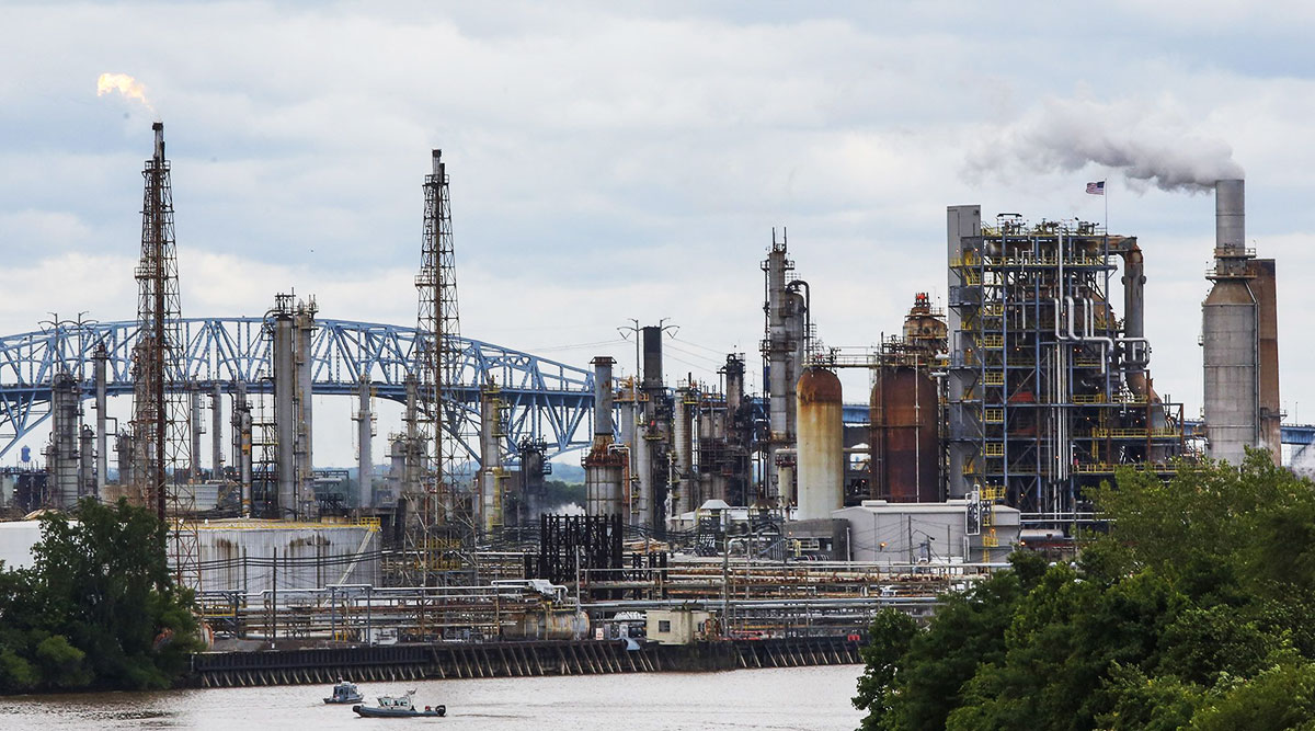 Philadelphia Refinery Wrecked by Fire Set to Close | Transport Topics