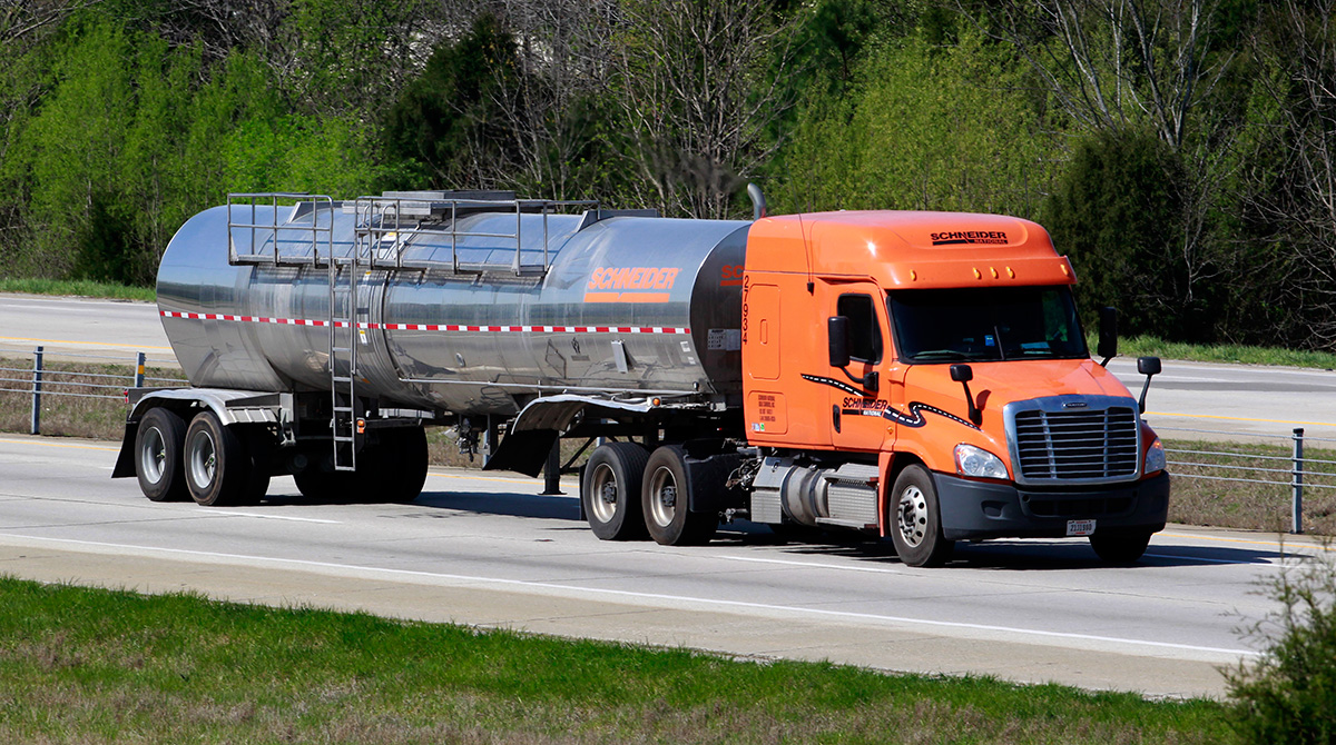 schneider national freightliner cascadia