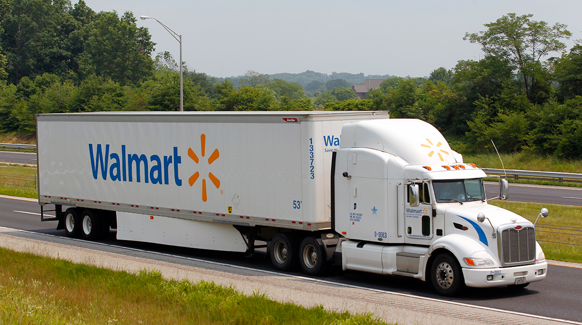 walmart-says-it-needs-900-more-truckers-this-year-hikes-pay