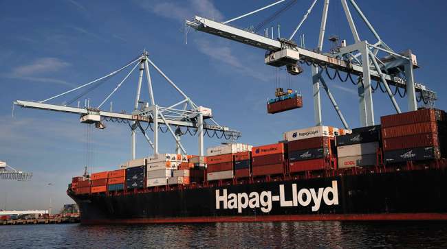 Hapag-Lloyd ship