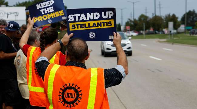 UAW rally at a Stellantis plant in Michigan