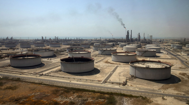 oil storage tanks