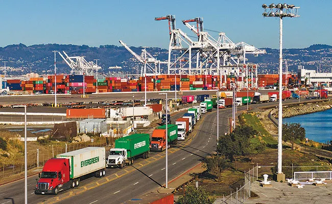 Trucks line up to enter the Port of Oakland