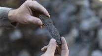 A shard of graphite ore
