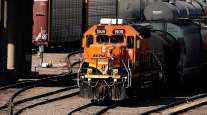 BNSF train