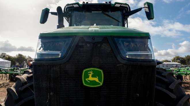 Deere tractor